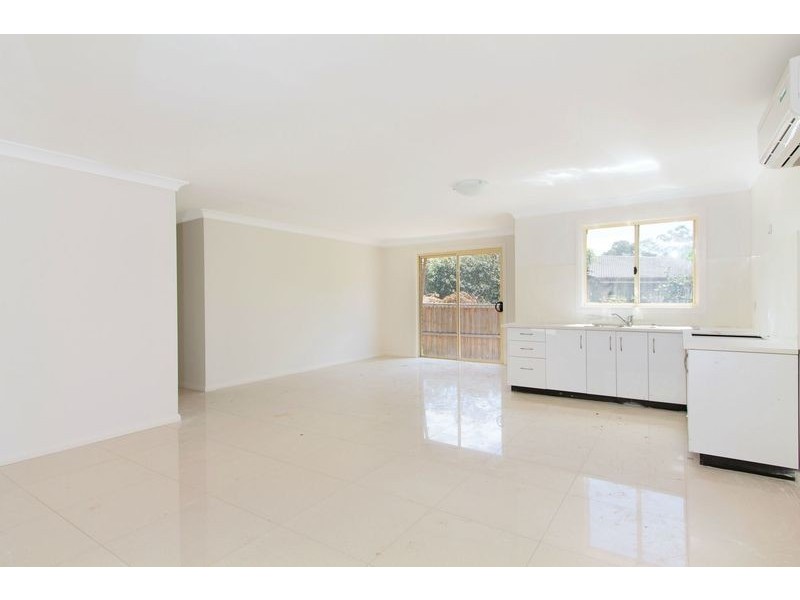 3/2 Literature Place, Blackett NSW 2770