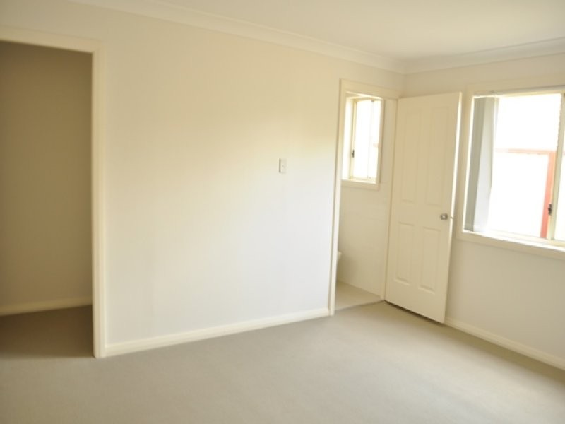 3/2 Literature Place, Blackett NSW 2770