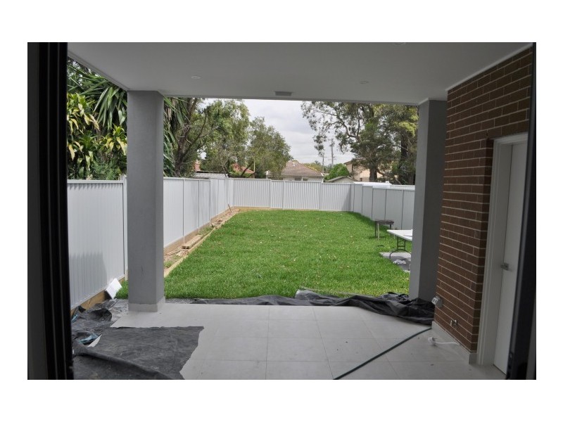 12 Kawana Street, Bass Hill NSW 2197