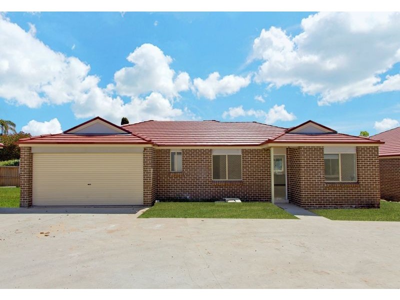 3/2 Literature Place, Blackett NSW 2770