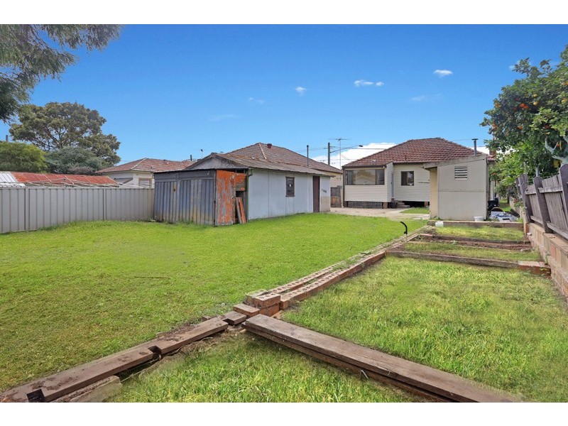 62 Rookwood Road, Yagoona NSW 2199