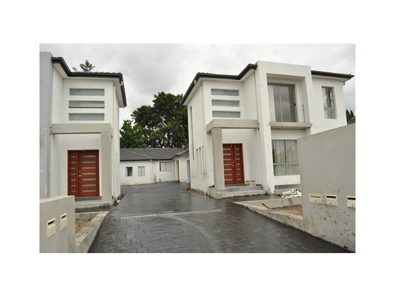 4/7-11 Ludgate Street, Roselands NSW 2196