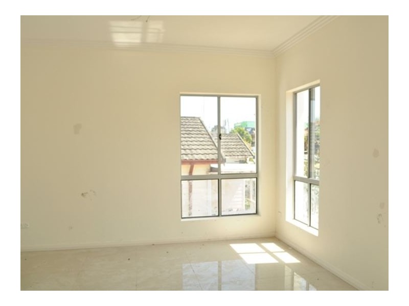 4/7-11 Ludgate Street, Roselands NSW 2196