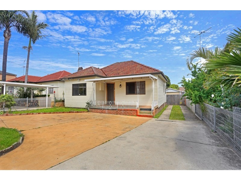 62 Rookwood Road, Yagoona NSW 2199