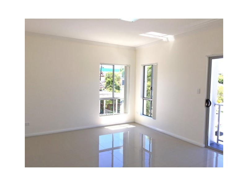 1/7-11 Ludgate St, Roselands NSW 2196