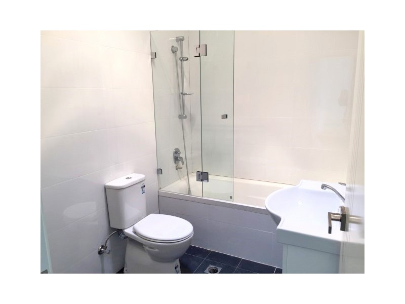 7-11 Ludgate St, Roselands NSW 2196