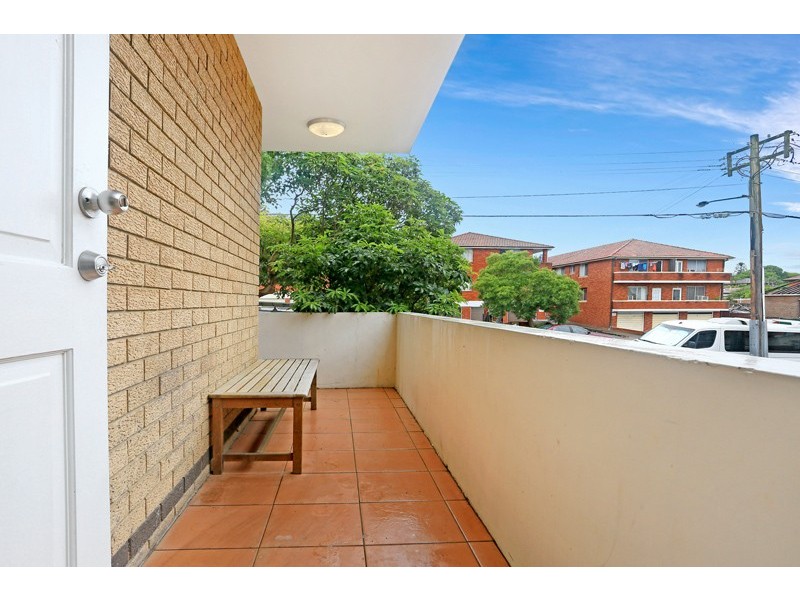 1/37 Arthur Street, Punchbowl NSW 2196