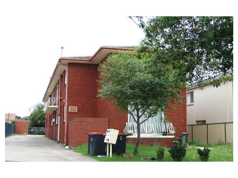 7/13 Rosemont Street North, Punchbowl NSW 2196