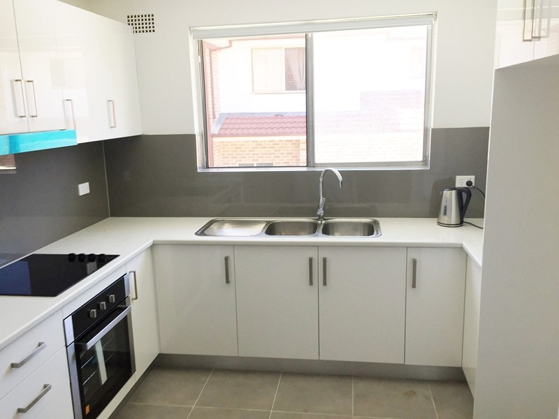 1/166 Victoria Road, Punchbowl NSW 2196