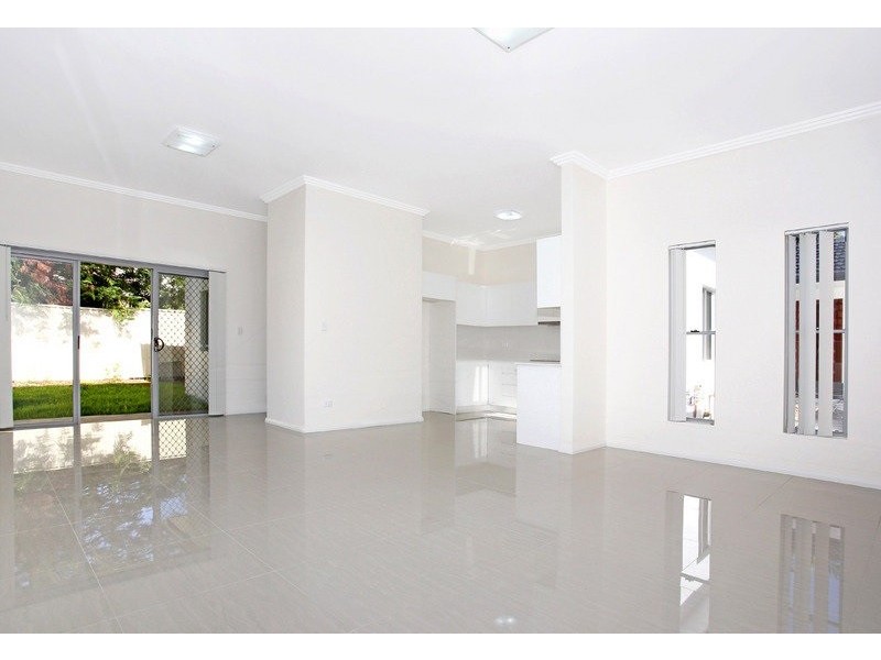 3/7-11 Ludgate Street, Roselands NSW 2196