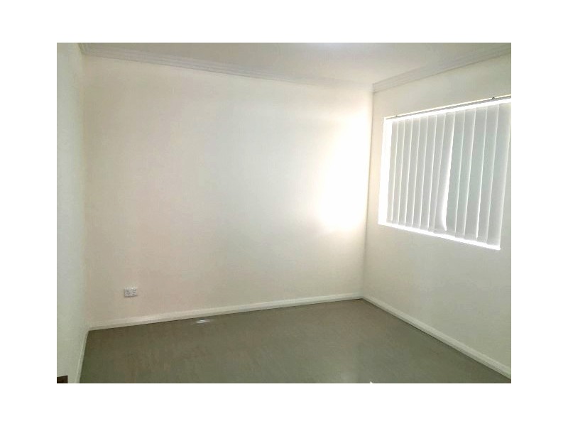 3/7-11 Ludgate Street, Roselands NSW 2196