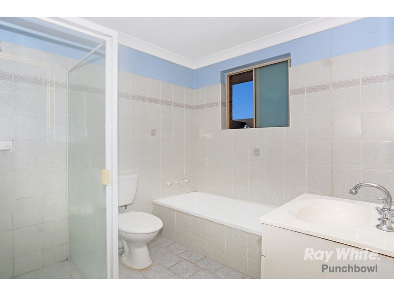 4/116 Highclere Ave, Punchbowl NSW 2196