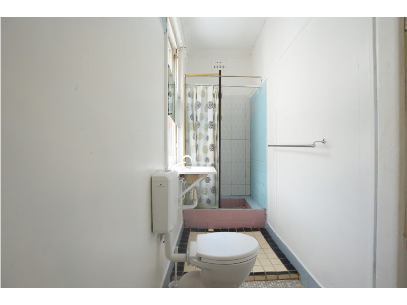 1/266 Boulevarde, Punchbowl NSW 2196