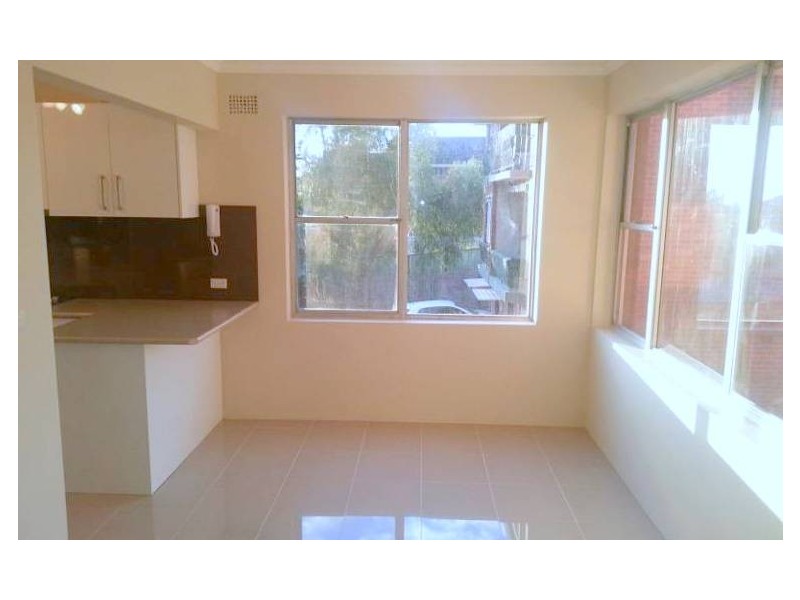 8/61 The Broadway, Punchbowl NSW 2196