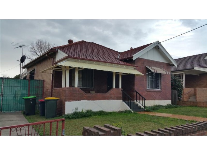 32 MATTHEW, Punchbowl NSW 2196