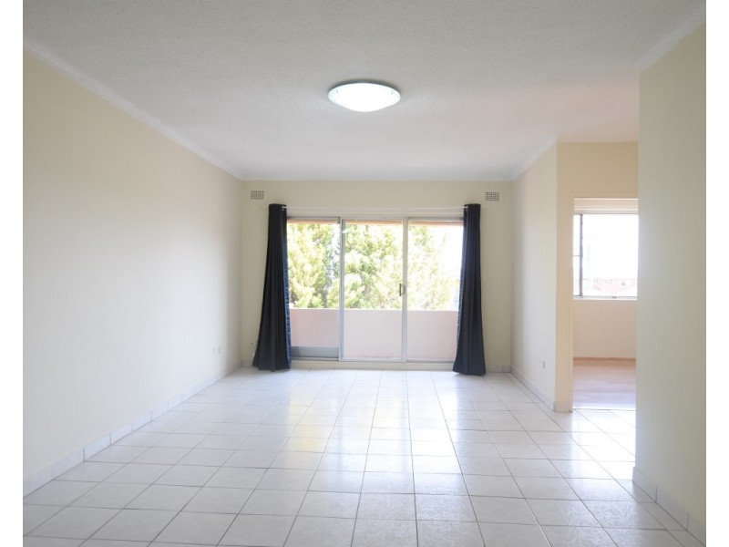 6/76 Rossmore ave, Punchbowl NSW 2196