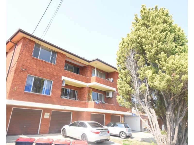 6/76 Rossmore ave, Punchbowl NSW 2196