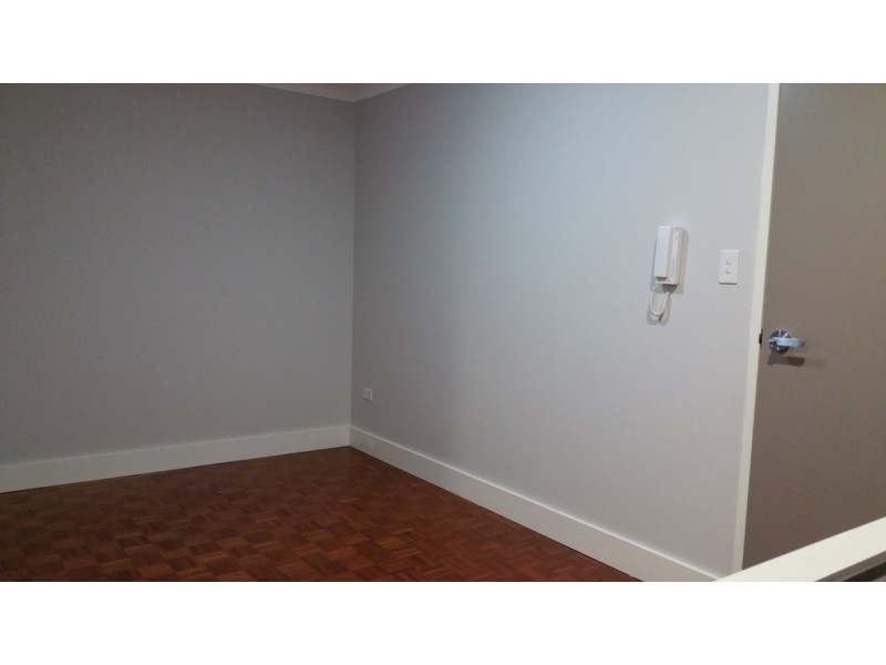 6 Yerrick Rd, Lakemba NSW 2195