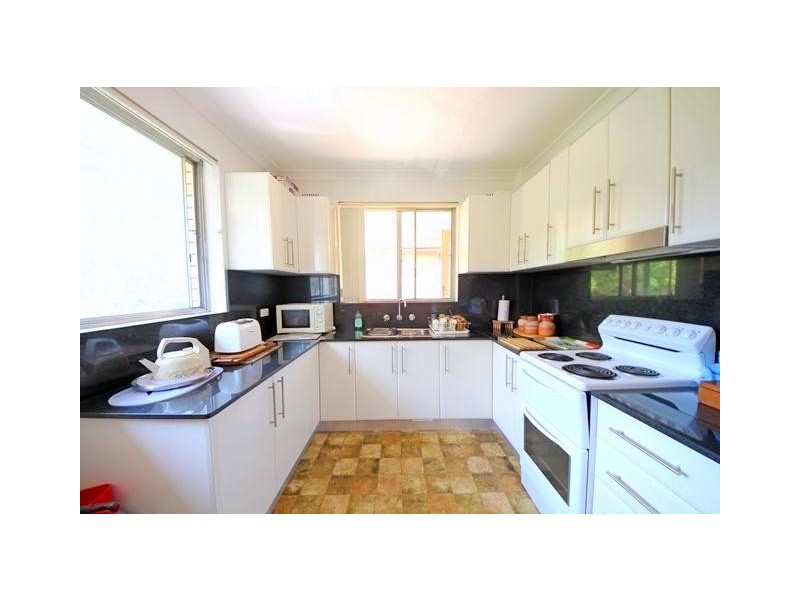 6 Willeroo Street, Lakemba NSW 2195