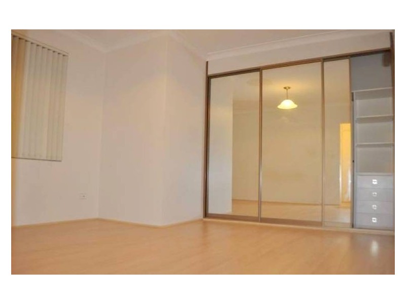 6 Willeroo Street, Lakemba NSW 2195