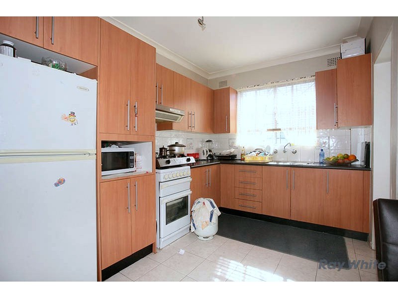 2/19 Arthur Street, Punchbowl NSW 2196