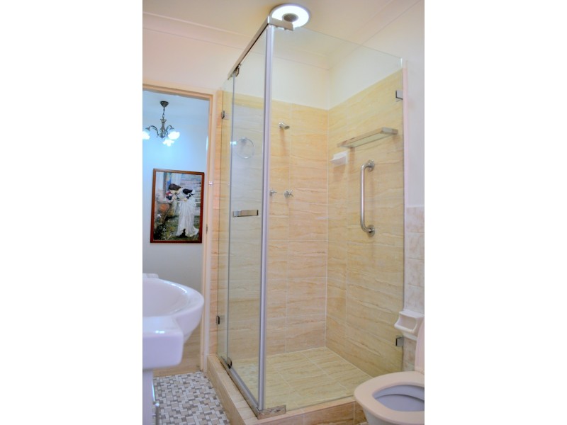 6 Willeroo Street, Lakemba NSW 2195