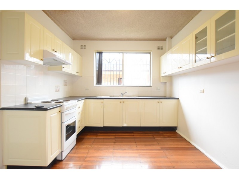 2 / 50 ROSSMORE, Punchbowl NSW 2196