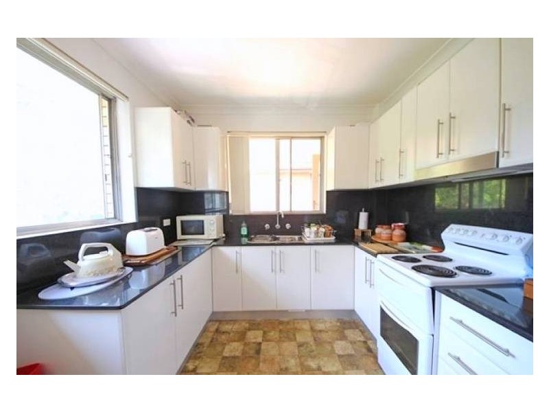 6 Willeroo Street, Lakemba NSW 2195