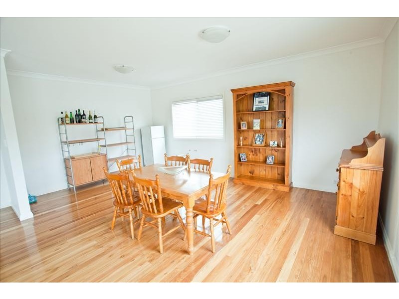 2/70 Catherine Street, Punchbowl NSW 2196