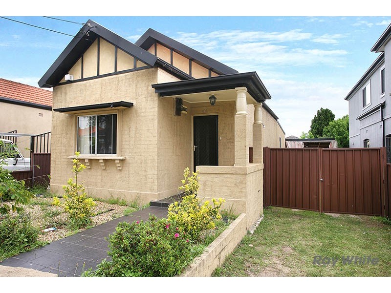 11 Rose Street, Punchbowl NSW 2196