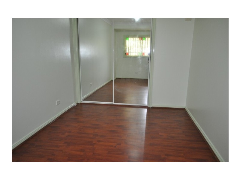 3/118 Rossmore Ave, Punchbowl NSW 2196