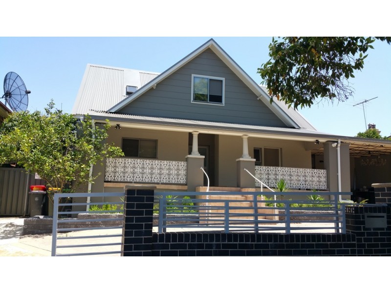 2/6 Yerrick, Lakemba NSW 2195