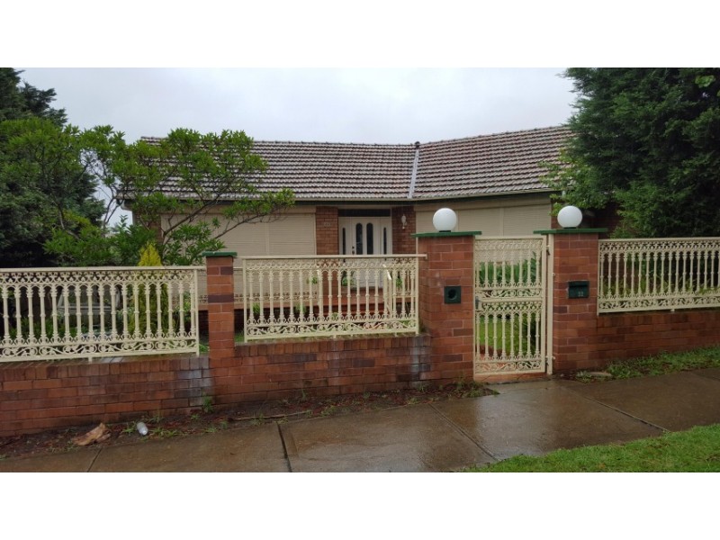 32 Hillcrest St, Punchbowl NSW 2196