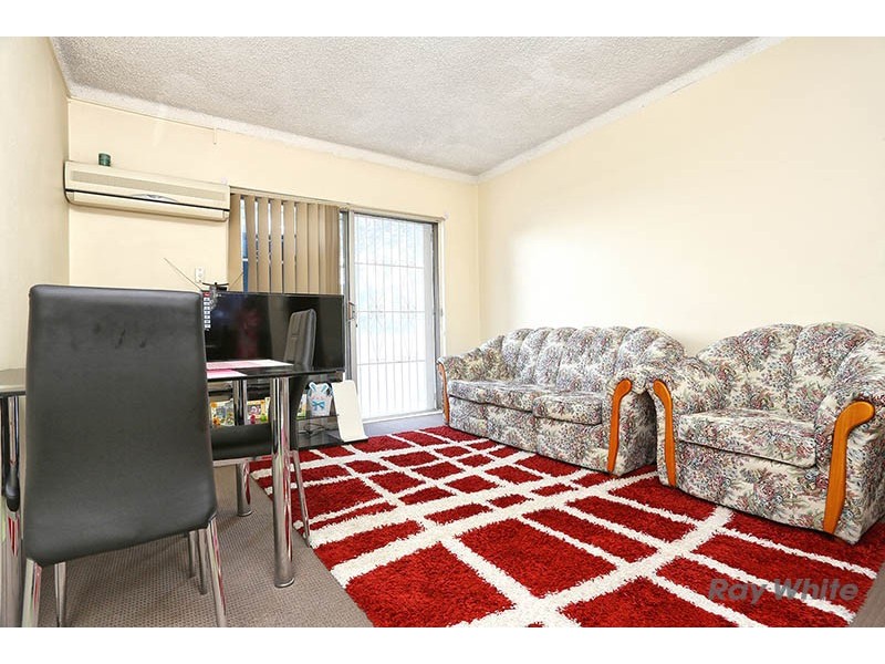 1/32 Pirie Street, Liverpool NSW 2170