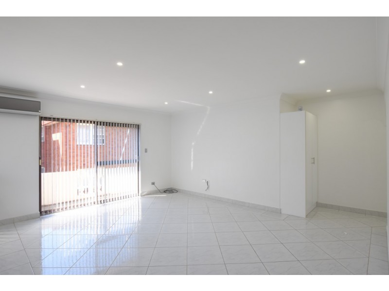 3/96 BROADWAY, Punchbowl NSW 2196