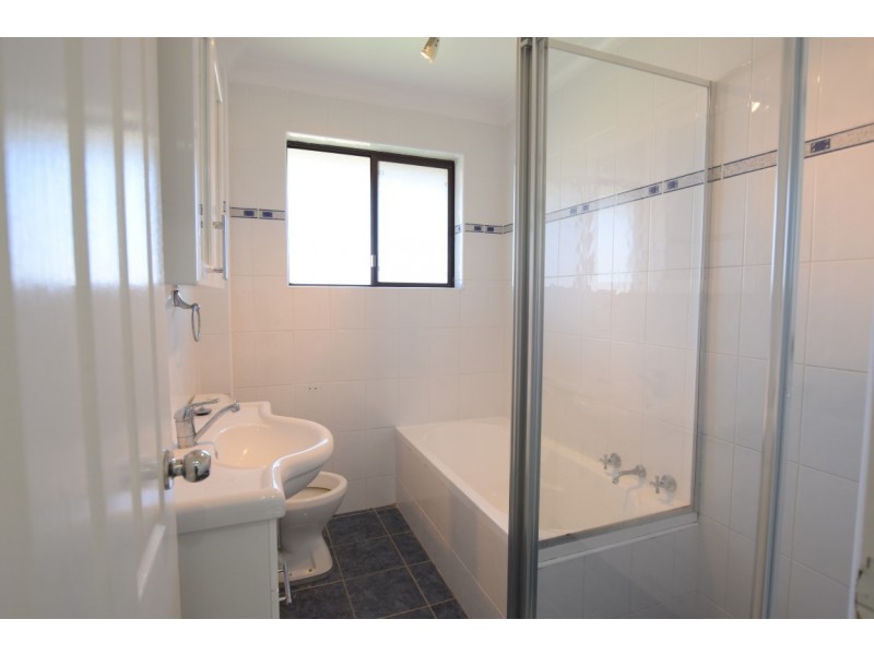 3/96 BROADWAY, Punchbowl NSW 2196