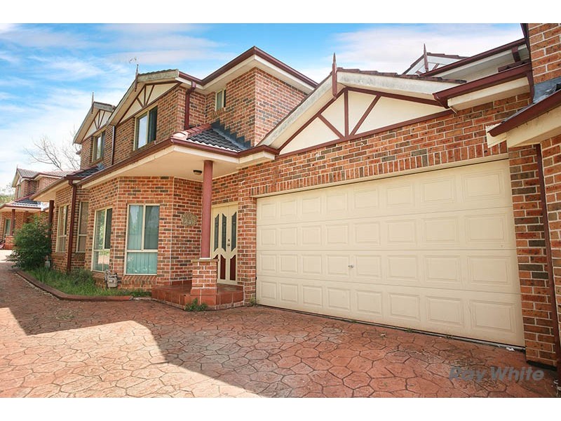 4/42 Highclere Avenue, Punchbowl NSW 2196