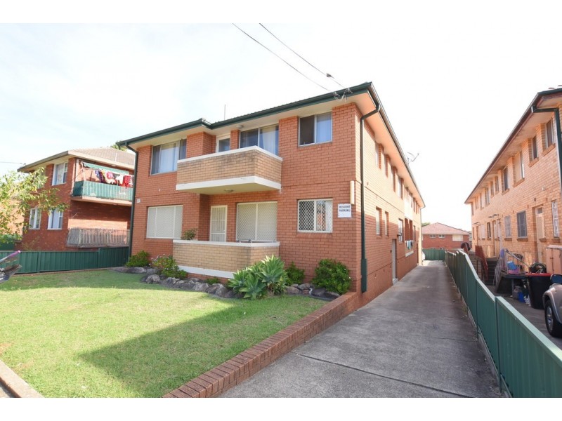 8/11 Denman, Wiley Park NSW 2195