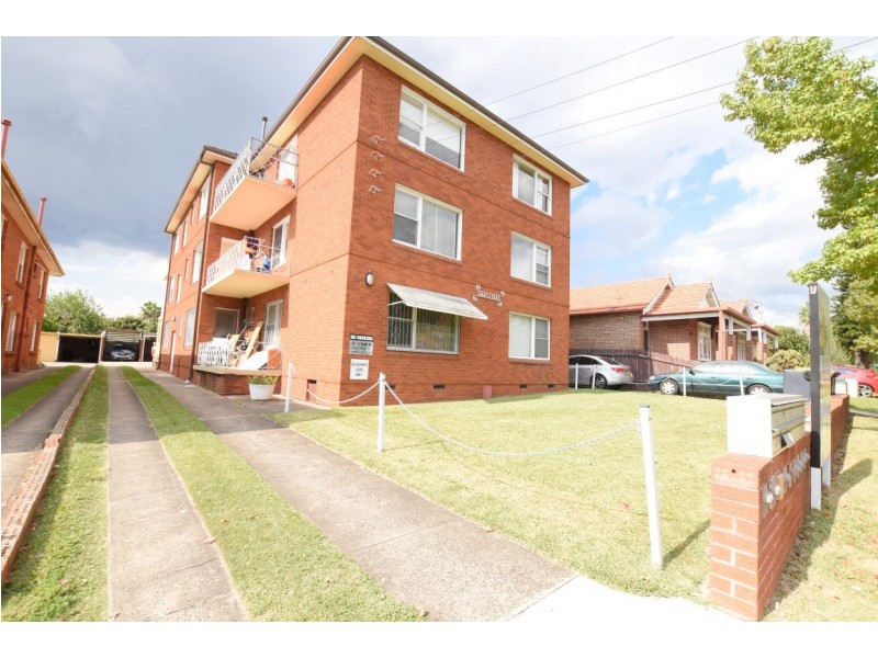 8/20 BROADWAY, Punchbowl NSW 2196