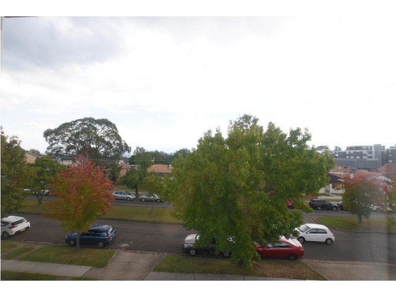 8/20 BROADWAY, Punchbowl NSW 2196