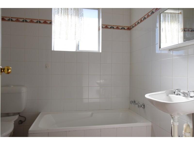 4/200 Punchbowl Rd, Punchbowl NSW 2196