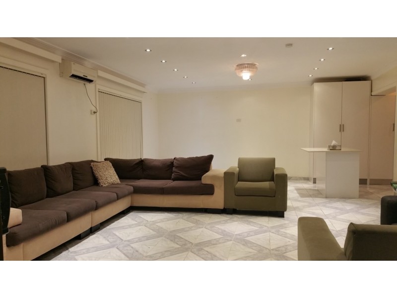 71 Colin St, Lakemba NSW 2195