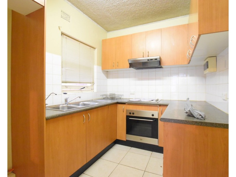 4/90 BROADWAY, Punchbowl NSW 2196