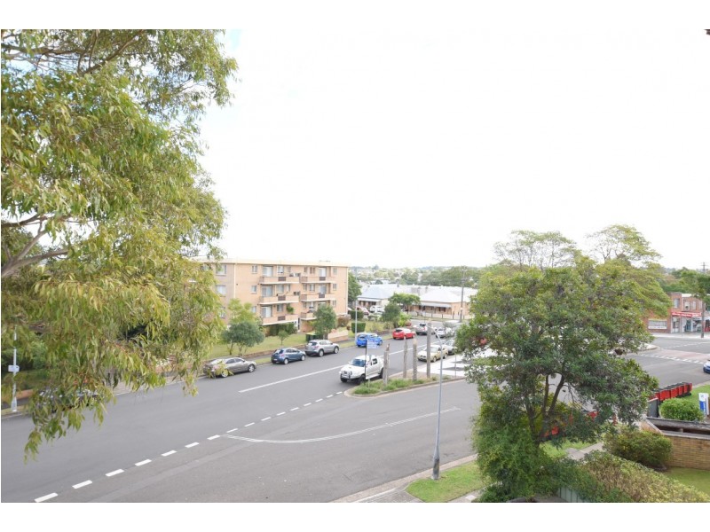 6/2 BELLEVUE ST, North Parramatta NSW 2151