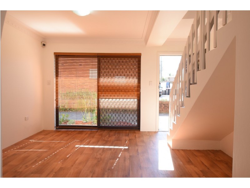 5/96 BROADWAY, Punchbowl NSW 2196