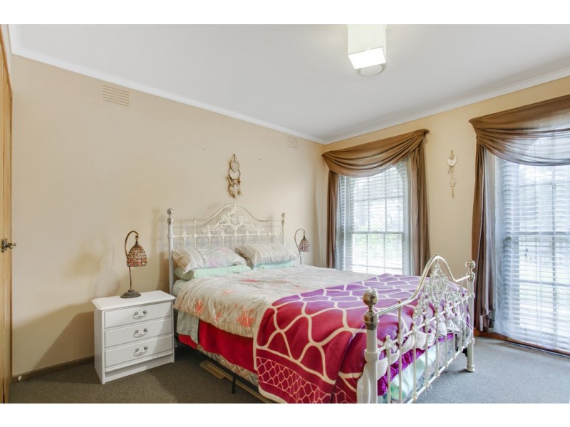 110 Hillcrest Road, Frankston VIC 3199