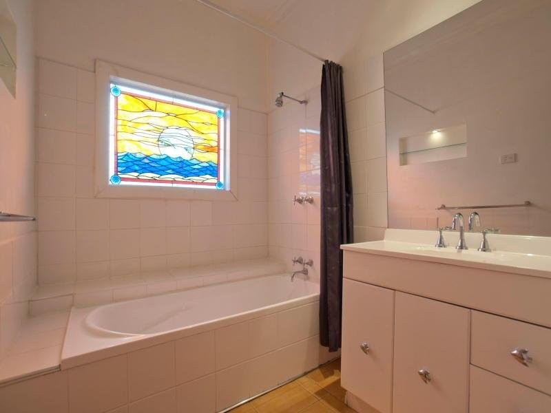 2 Silas Avenue, Frankston VIC 3199