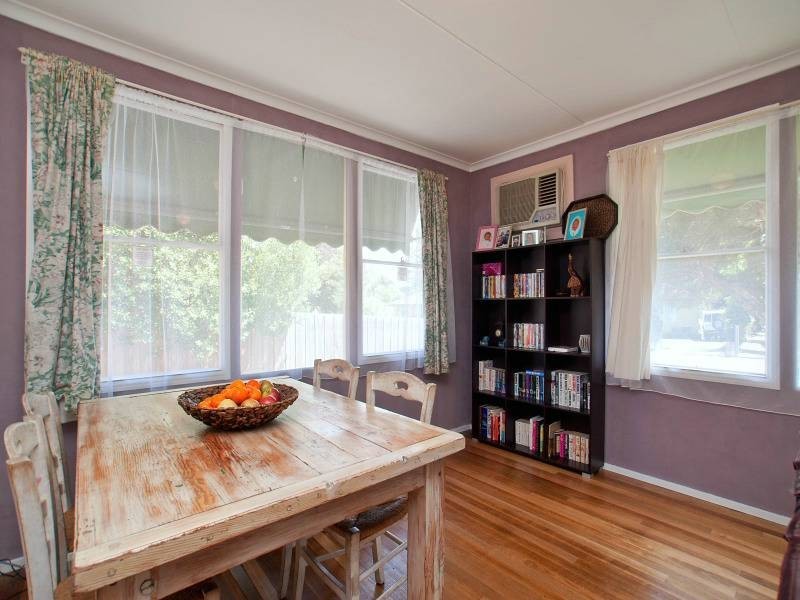 20 Lambert Street, Frankston North VIC 3200