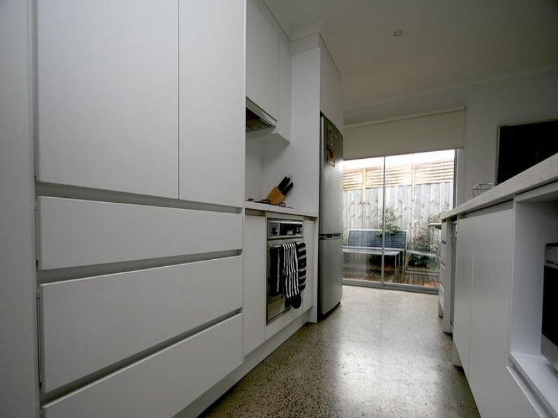 2A Olive Grove, Frankston VIC 3199