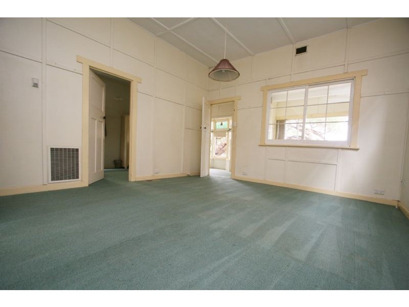 4 Orrong Avenue, Frankston VIC 3199